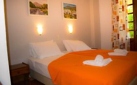 Eleni'S House Skiathos